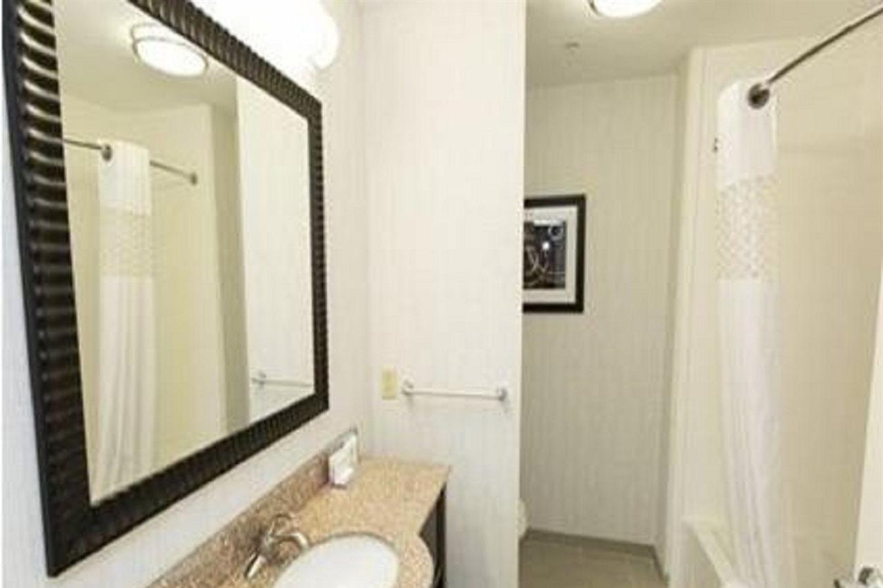 Hampton Inn & Suites Oklahoma City Airport Oklahoma City