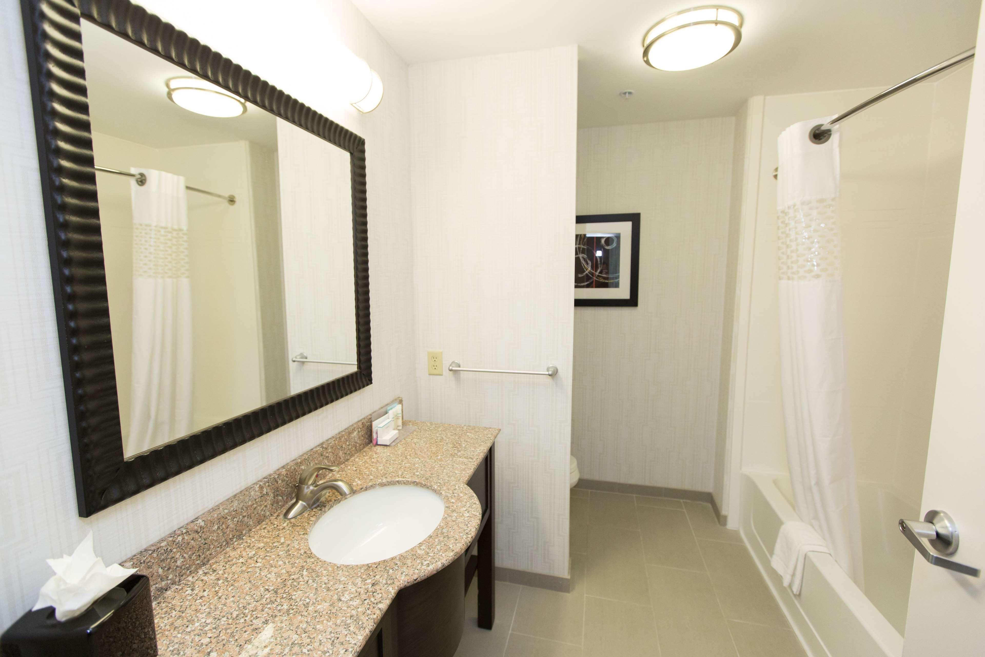 Hampton Inn & Suites Oklahoma City Airport 3*